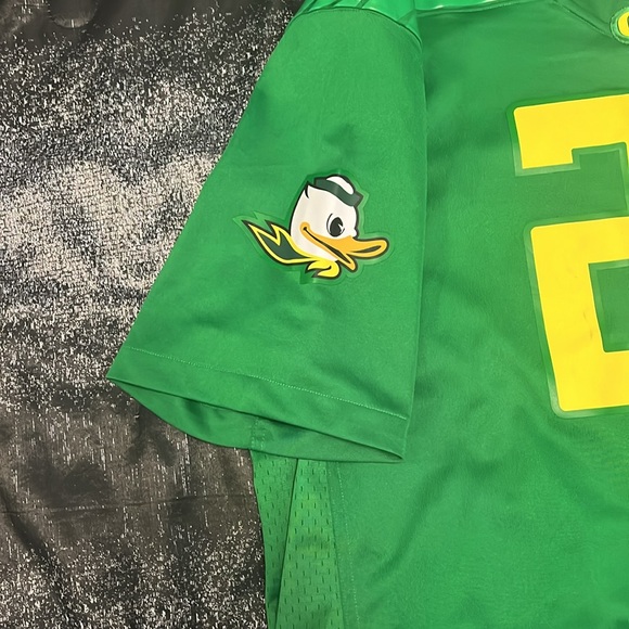 Men’s Nike Apple green Oregon Ducks # 21 jersey - Picture 2 of 6